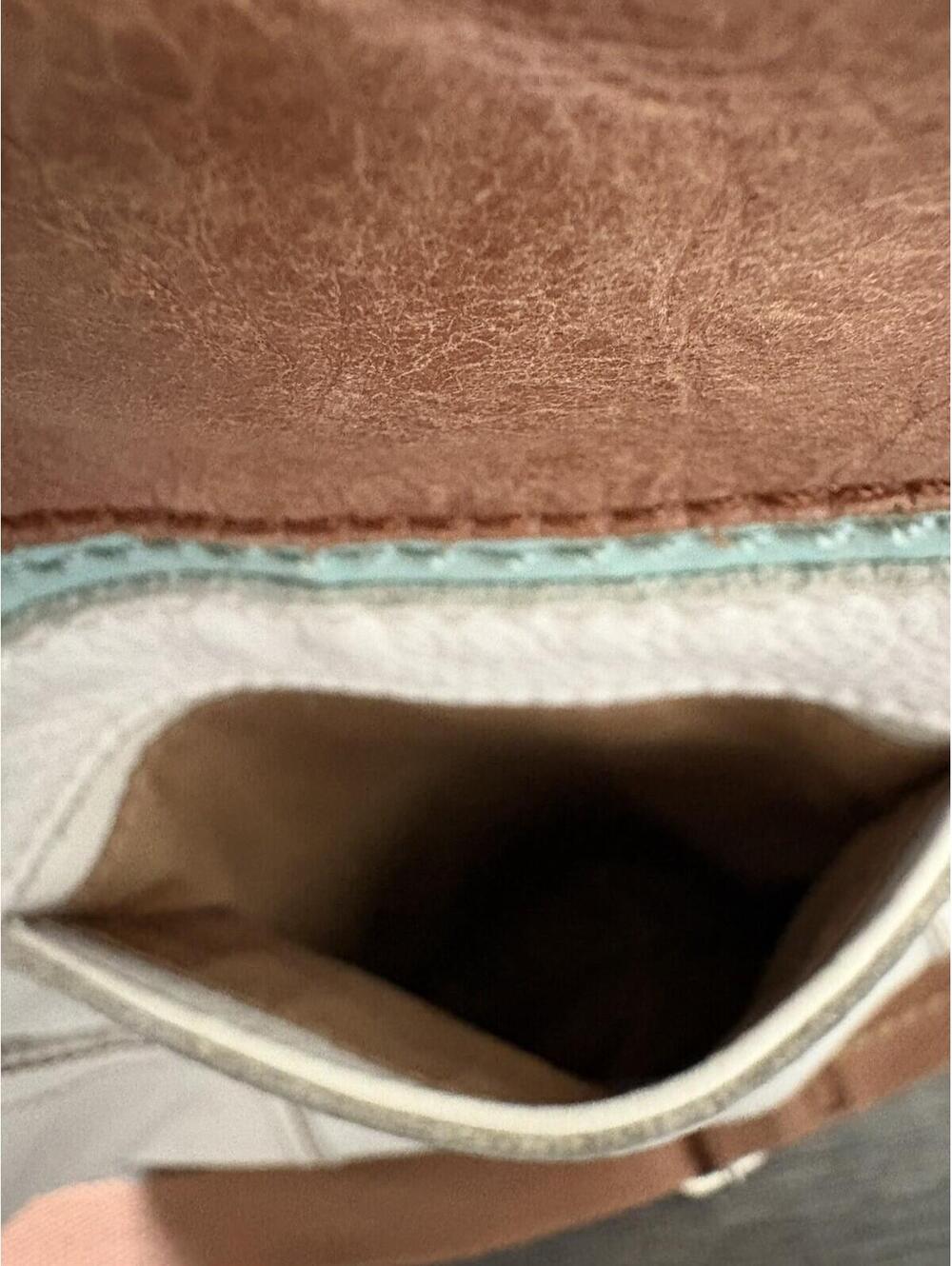 The Sak Vintage “Kendra” Tan Taupe Brown Trim Leather Crossbody Purse Bag Boho - Picture 7 of 9
